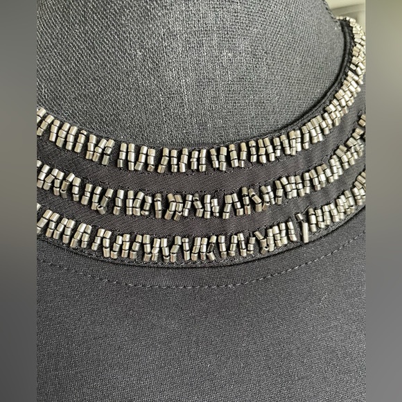 Black cocktail dress with back beading - Picture 6 of 7